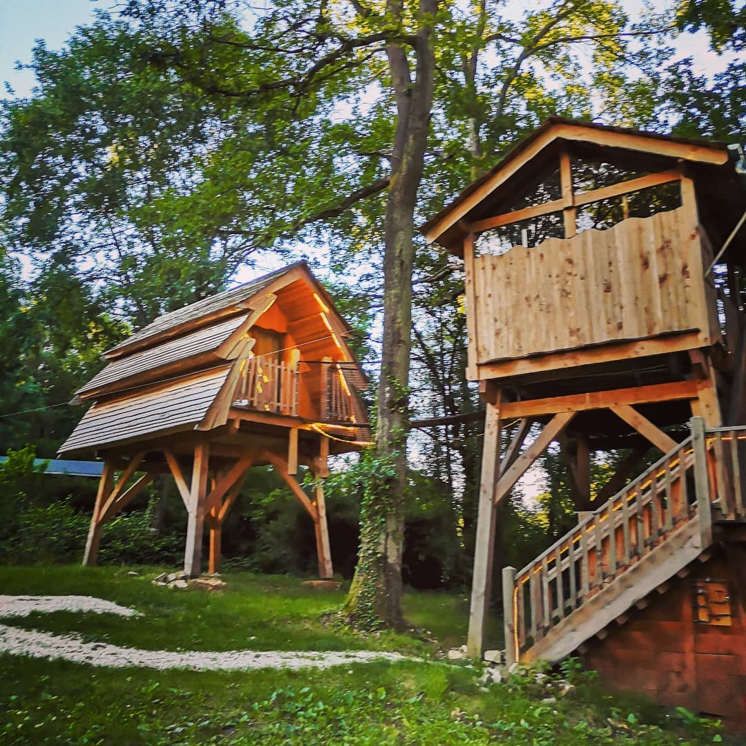 Boomhut met jacuzzi “Enchantée”