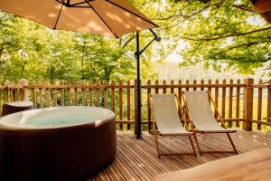 jacuzzi privatif en forêt près de paris au Bois de Rosoy